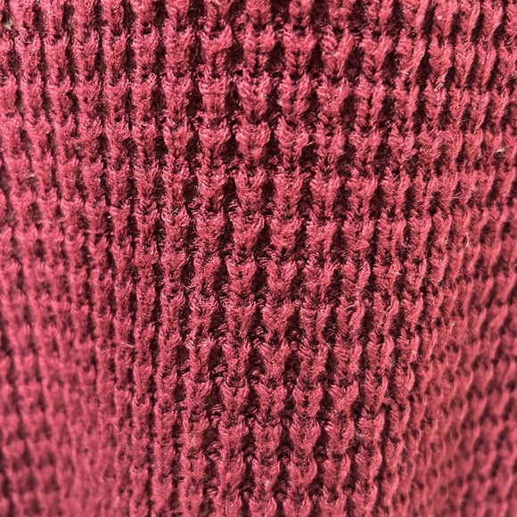 MEROKEETY  WOMENS CREW NECK WAFFLE KNIT PULLOVER TOP WINE Sz MD - Picture 8 of 11